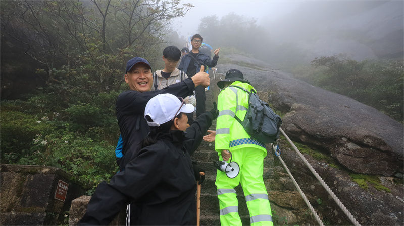 图片[3]-天都小二哥：黄山之巅 靓丽人文风景线-华闻时空